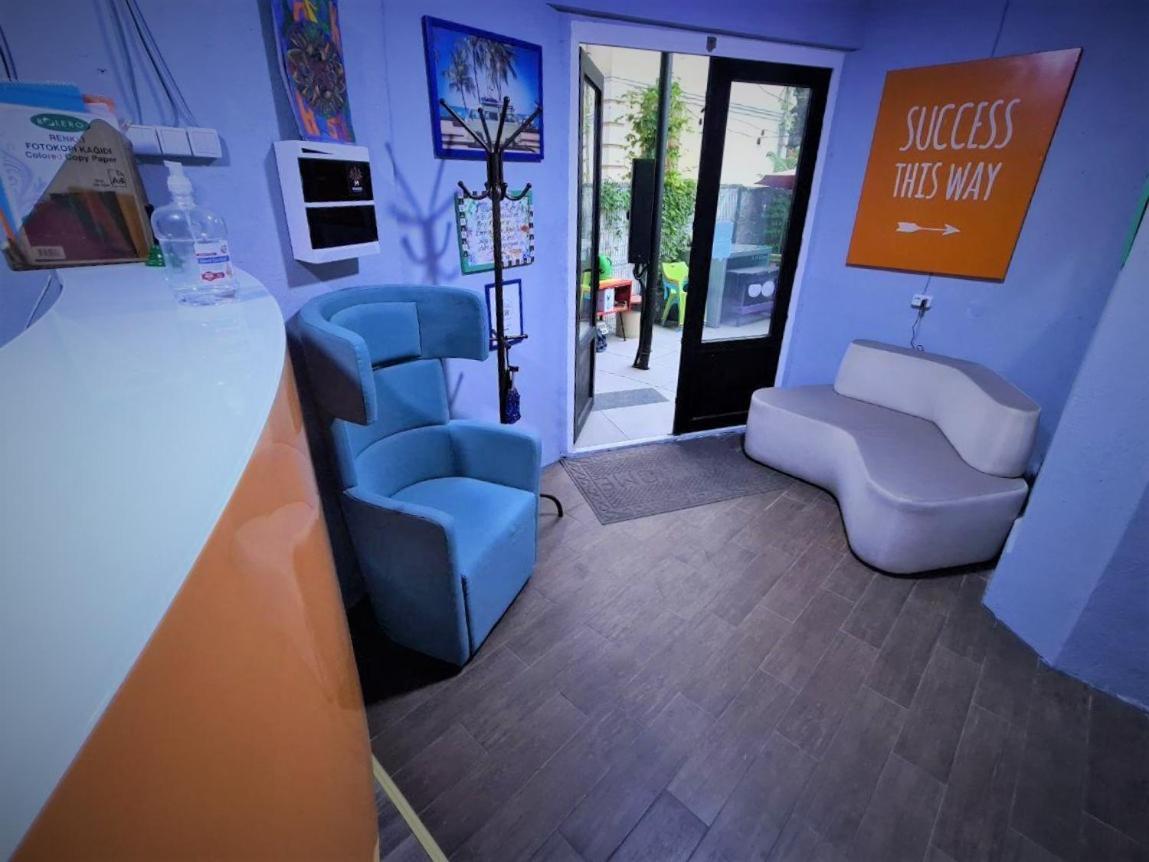 Tapok Hostel Chisinau Bagian luar foto