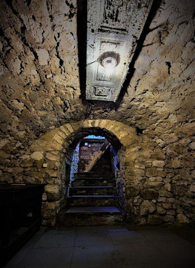 Tapok Hostel Chisinau Bagian luar foto