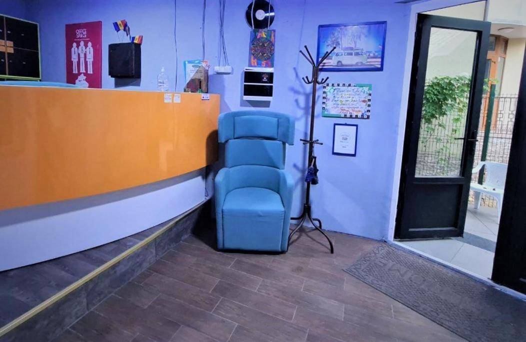 Tapok Hostel Chisinau Bagian luar foto
