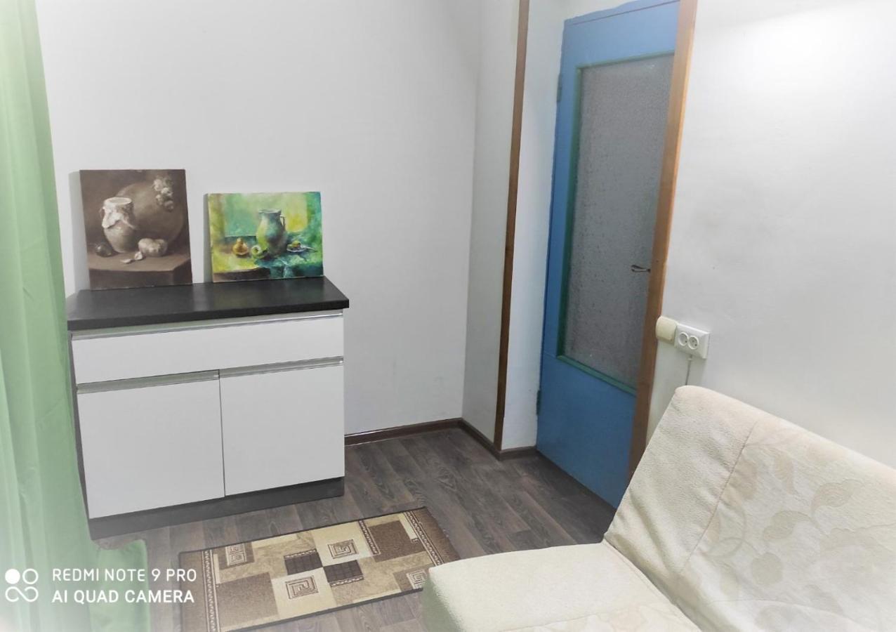 Tapok Hostel Chisinau Bagian luar foto
